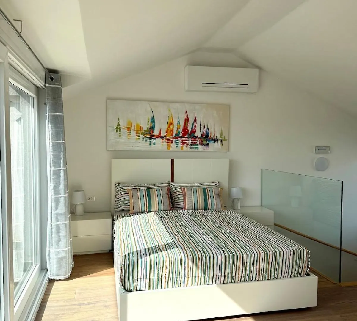 New Villa With Pool, Sea View, Porec