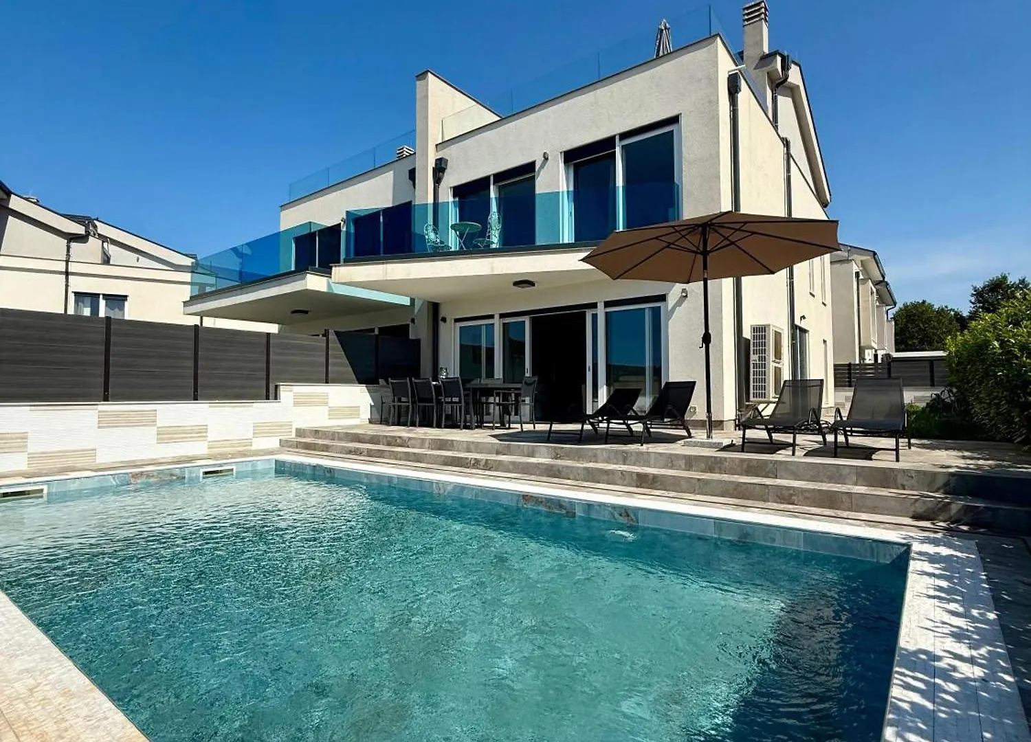 New Villa With Pool, Sea View, Porec